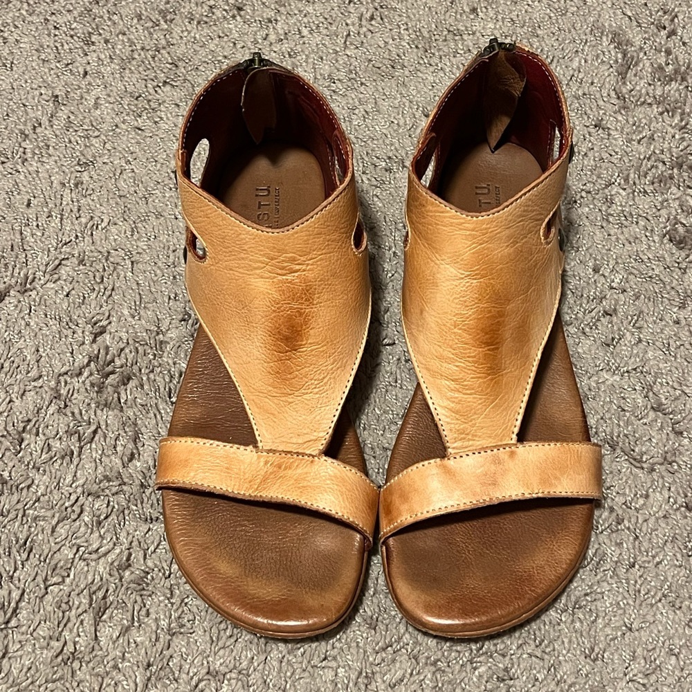 Bedstu Soto Womens Sandals